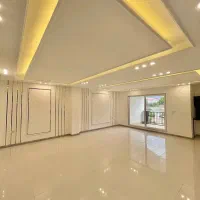 نماانگلیسی۵۰۰متری+شهرک هم تیپ+آسانسور+استخردار|فروش خانه و ویلا|امامزاده عبدالله, |دیوار