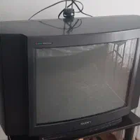 تلوزیون قدیمی پول لازمم گذاشتم فروش