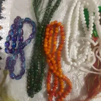 یک عدد سجاده نو تمیز  و مقنعه