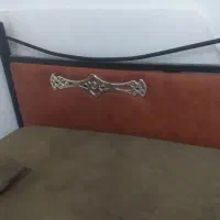 دو عدد تخت خواب یک نفره