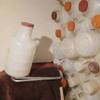 دبه خیار شوری تمیز برای عسل|ظروف نگهدارنده، پلاستیکی، یک‌بارمصرف|مشهد, رضاییه|دیوار