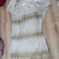 پرده کاملا سالم و تمیز