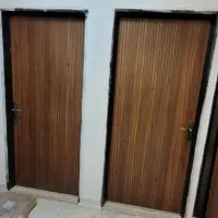 درب اتاق خواب و سرویس مدرن