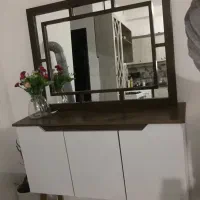 لوازم کامل خانه ب علت مهاجرت بفروش می‌رسد