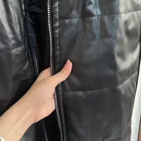 کاپشن (پافر)|لباس|میانه, |دیوار