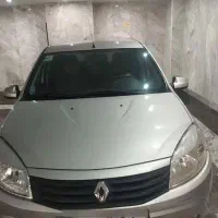 ساندرو اتومات خانگی ۹۵|خودرو سواری و وانت|تهران, فلسطین (میدان انقلاب)|دیوار