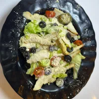 نیروی خانم جهت همکاری در فست فود