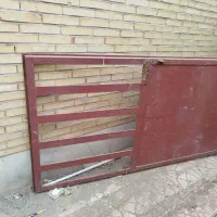 درب فلزی