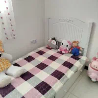 تخت ۱نفره با کف تختی و دوتا کشو زیر تخت