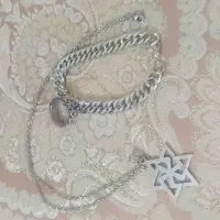 دستبند و گردنبند