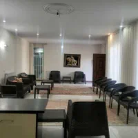 محیطی امن و ارام به همراه استخر سر پوشیده