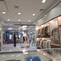 فروشنده خانوم