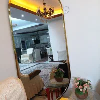 آینه قدی پایه دار