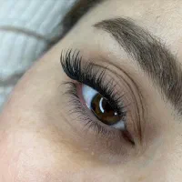 کاشت مژه لیفت ابرو و مژه آموزش کلیه خدمات