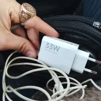 شارژکن 33ولت رو گوشی و چندعدد انگشتر