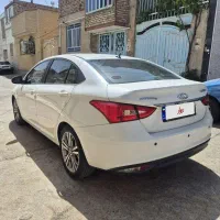 آریزو ۵ اتومات بدون رنگ