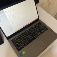 لپتاپ asus x515ep همراه‌با جعبه اصلی،کیف‌و کول‌پد