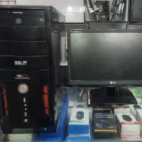 کامپیوتر با مانیتور ال ای دی و رم ۸