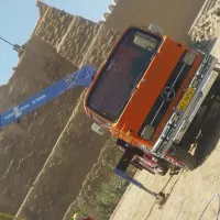 جرثقیل سبک سنگین دکل بلند