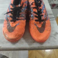 دو جفت کفش ورزشی سالن|کیف، کفش، کمربند|ساوه, |دیوار