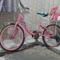 دوچرخه|دوچرخه، اسکیت، اسکوتر|پرند, فاز ۶|دیوار