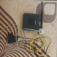 مودم adsl برند zyxel وایرلس