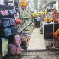 نیازمند دو فروشنده خانوم ویک آقا