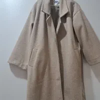 فروش پالتو بلند زمستانه و شلوار جین و کاپشن