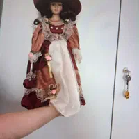عروسک خارجی|اسباب‌بازی بچه|تهران, درختی|دیوار