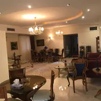 ۱۸۵متر سه خواب _ کامرانیه _ فرعی دنج