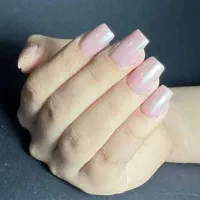 مدل برای کاش و ترمیم ناخن