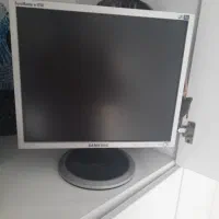 ال سی دی سامسونگ ۱۸ اینچ|قطعات و لوازم جانبی رایانه|رشت, کاکتوس|دیوار
