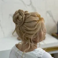 آموزش وخدمات حرفه ای شنیون|خدمات آرایشگری و زیبایی|مشهد, رضاشهر|دیوار