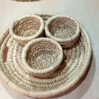 سینی و کاسه های حصیری