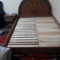 تخت دو نفره چوب