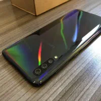 سامسونگ Galaxy A50 با حافظهٔ ۱۲۸ گیگابایت