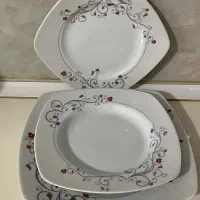 دو دست بشقاب