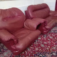 مبل چرم اصل نرم بارنگ خاص|مبلمان خانگی و میز عسلی|میانه, |دیوار