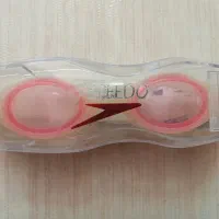 عینک شنا با جعبه