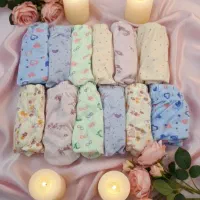 لباس زنانه و جوراب بچگانه زنانه