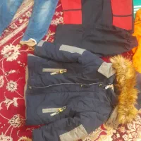 مقداری لباس|لباس|بروجرد, |دیوار