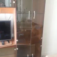 یک عدد بوفه 3 تیکه شیشه مات با میز تلویزیون در وسط|بوفه، ویترین، کنسول|تهران, مجیدیه|دیوار