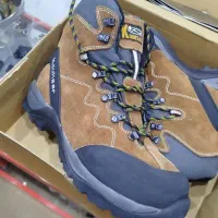 کفش کوهنوردی