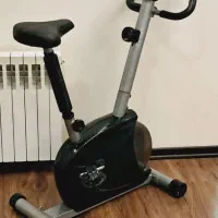 دوچرخه ثابت در حد تحمل وزن بالا