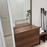 میز آرایش چوبی