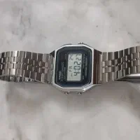 ساعت کاسیو تمیز