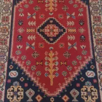 فرش قرمز زیبا بدون پارگی نو