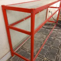 ویترین شیشه ای