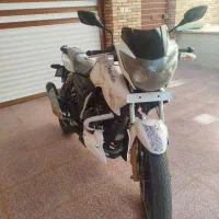 اپاچی 180 سفید تمیز درحد مناسب|موتورسیکلت|میبد, |دیوار