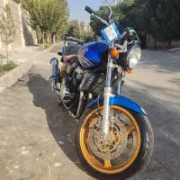 سی بی ۴۰۰ هایپر آبی رویال